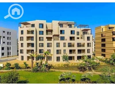 4 Bedroom Duplex for Sale in 6th of October, Giza - 81b341ae-374c-4798-a23c-fa5a49e8a29c. jpg