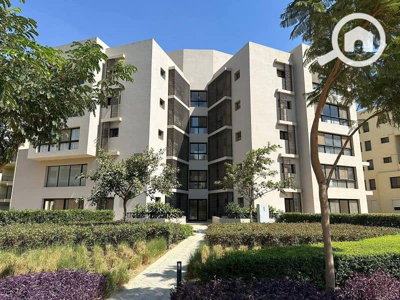 25 a34d8f7a-f4de-4b00-8a90-817d540c69a9. jpg