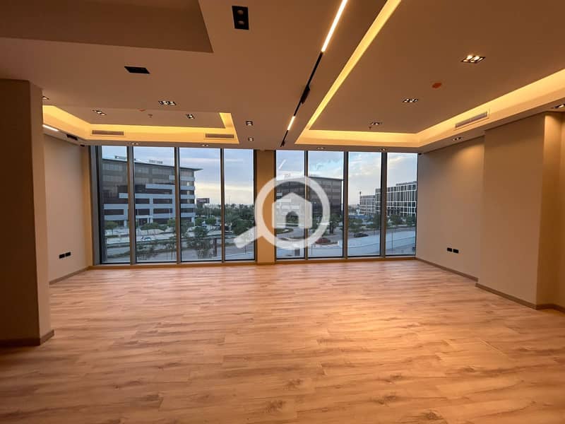 2 WhatsApp Image 2025-11-12 at 3.27. 39 PM. jpeg