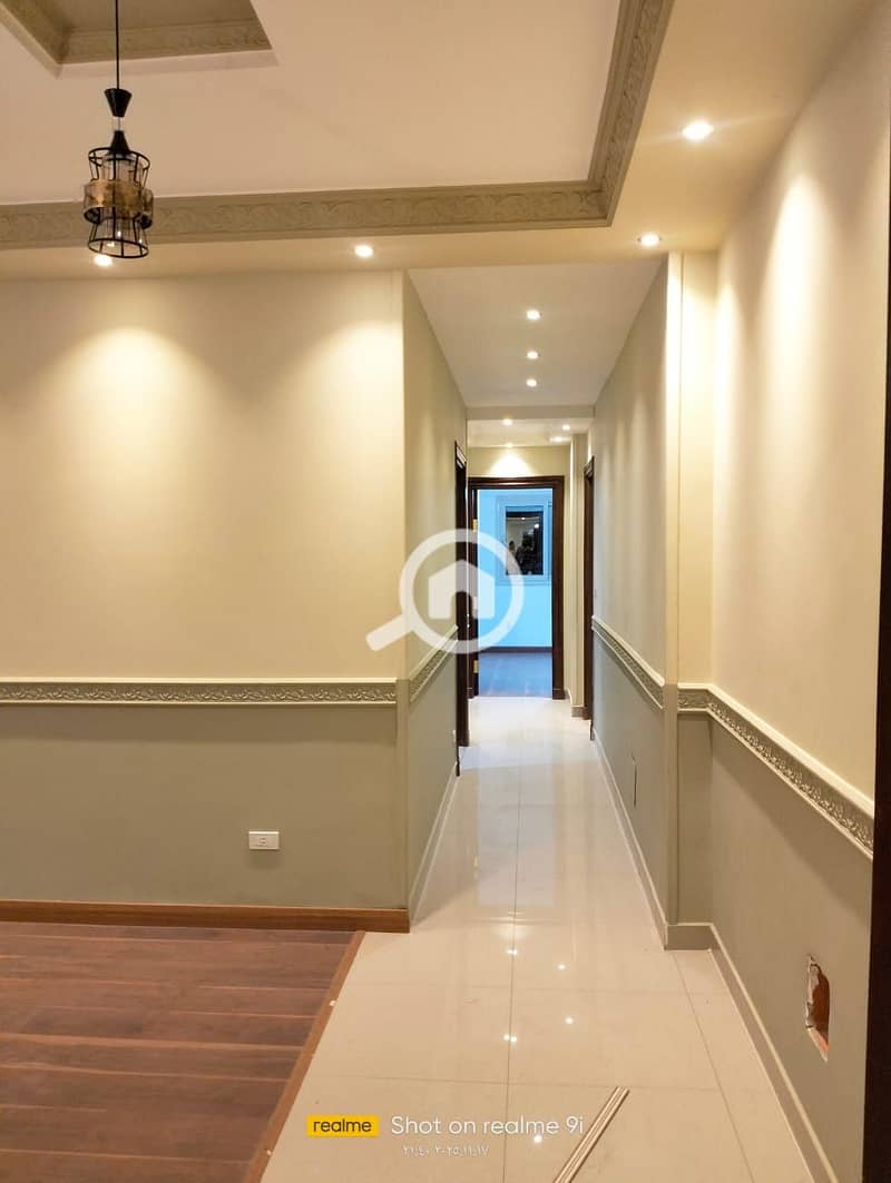 2 WhatsApp Image 2025-11-17 at 10.15. 13 PM (1). jpeg