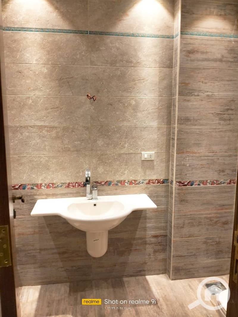 11 WhatsApp Image 2025-11-17 at 10.15. 15 PM. jpeg