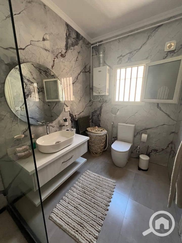 8 546299281_4138607503078216_5549006598013755162_n. jpg