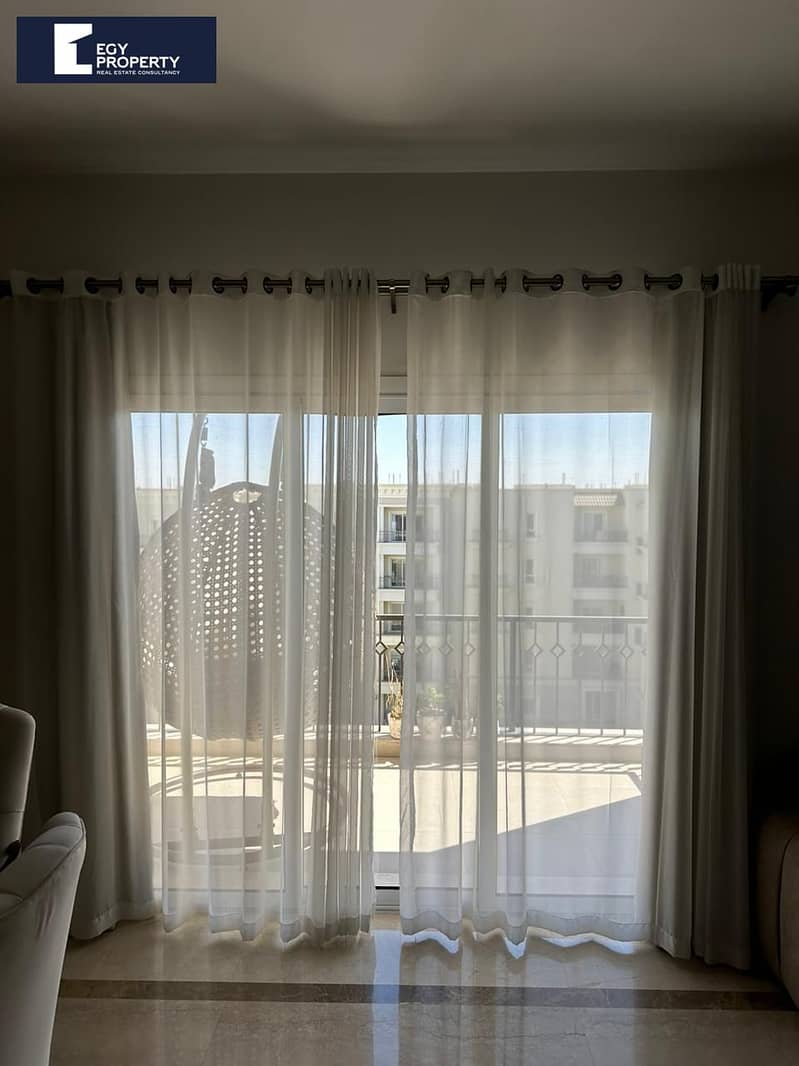 4 _files_22cd706b-e89c-45e8-9879-b7f74e84b974. jpg