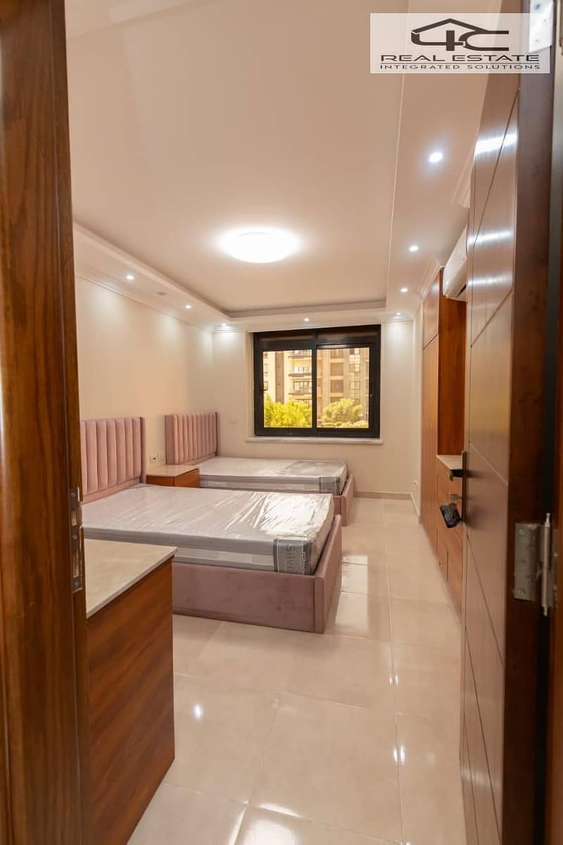 10 WhatsApp Image 2025-11-17 at 4.00. 36 PM (1). jpeg