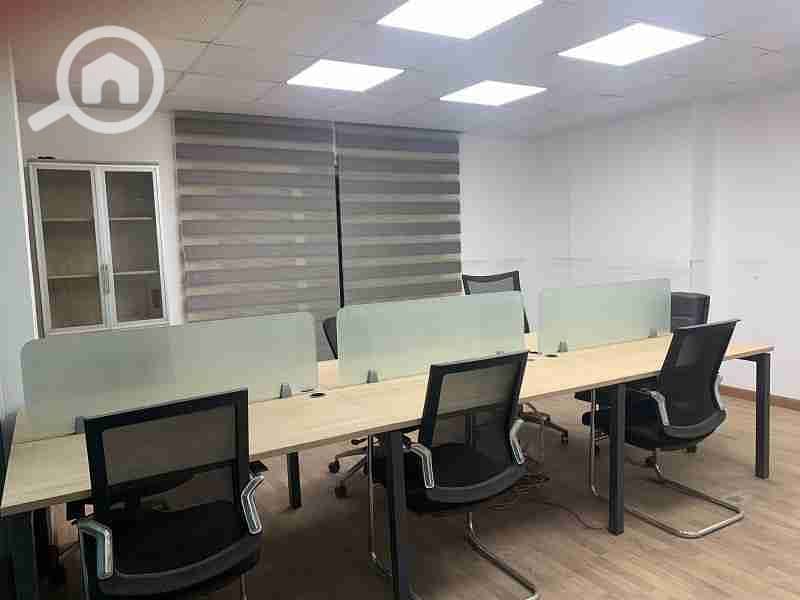 2 54397٤٨_٠٢_١٨٤. jpg