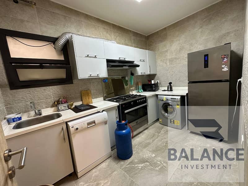 9 3e122436-eb53-42c9-80fe-96976bf902e5. jpg