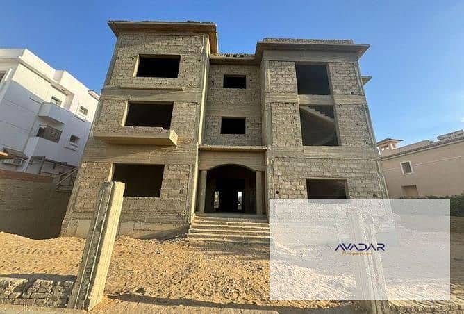 4 8119761-5c35ao. jpg