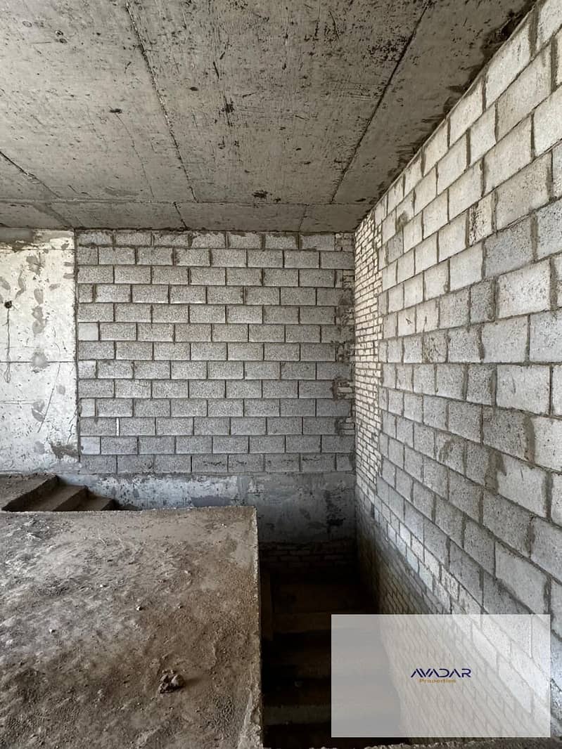 9 WhatsApp Image 2025-11-06 at 17.17. 50_a03666f7. jpg