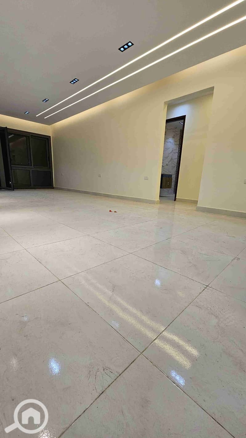 2 20251117_192502. jpg