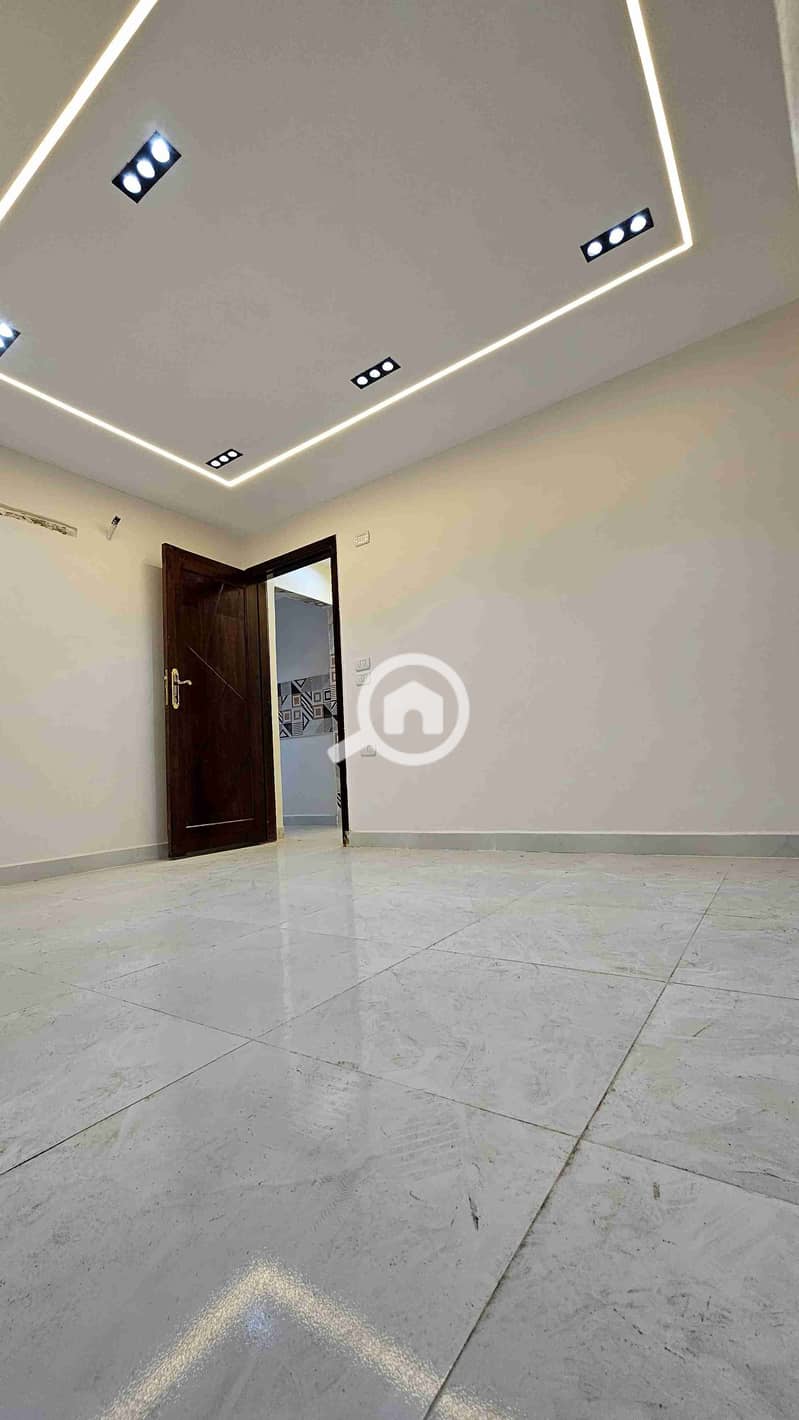 4 20251117_192323. jpg