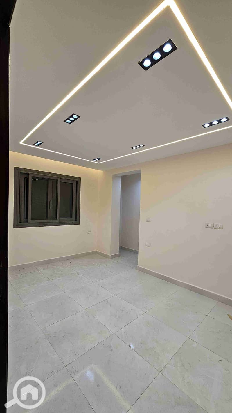 12 20251117_192257. jpg