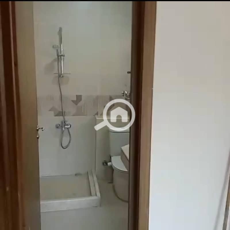 8 WhatsApp Image 2025-11-17 at 11.32. 43 PM. jpeg