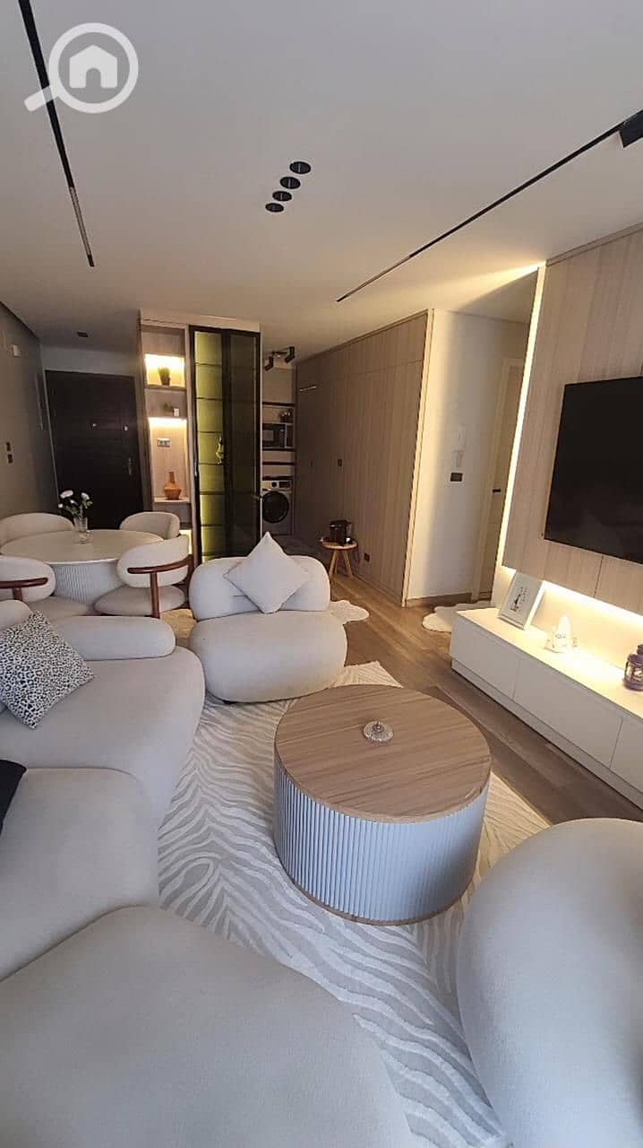 WhatsApp Image 2025-10-18 at 2.55. 59 PM (2). jpeg