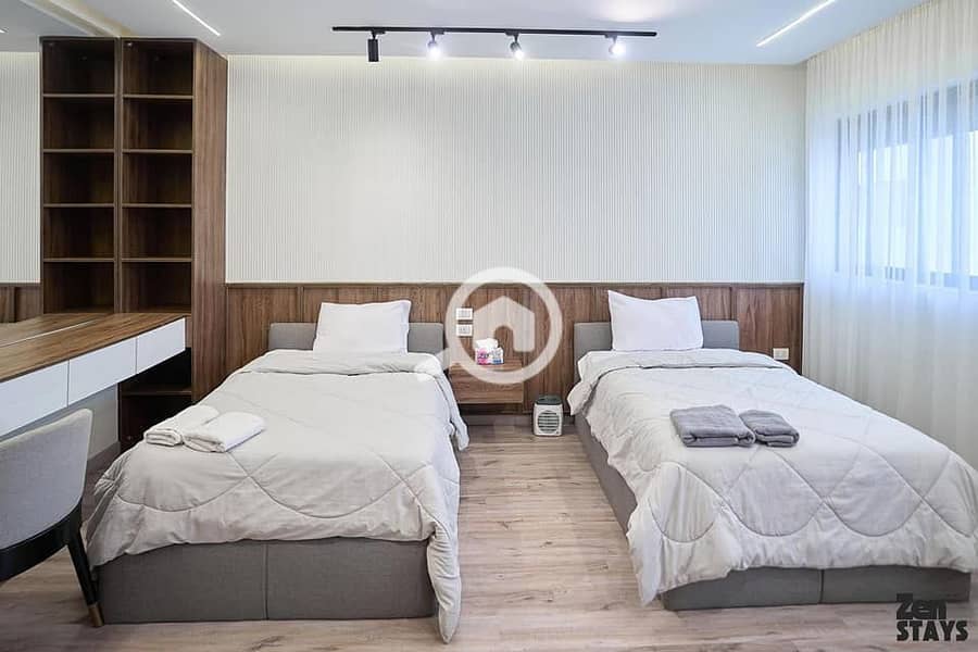 9 527880616_2870235399852854_3984695452407305601_n. jpg