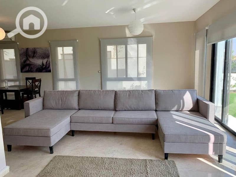 8 486795396_4017738328494868_4311683119368928778_n. jpg