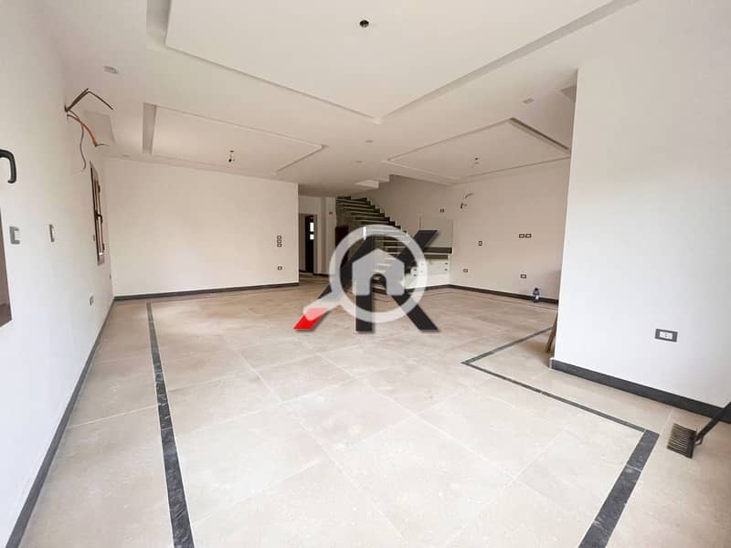 2 WhatsApp Image 2022-04-12 at 4.57. 21 PM (1). jpeg