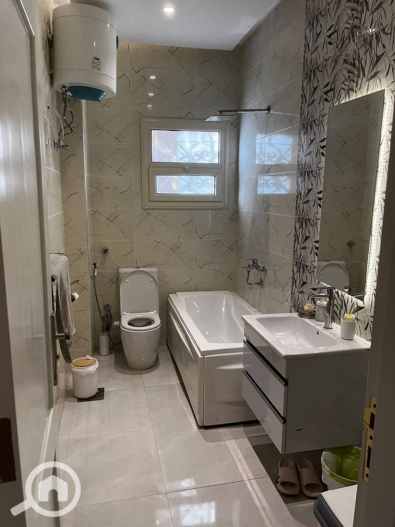 6 WhatsApp Image 2025-11-17 at 18.04. 08_6ccfb34b. jpg