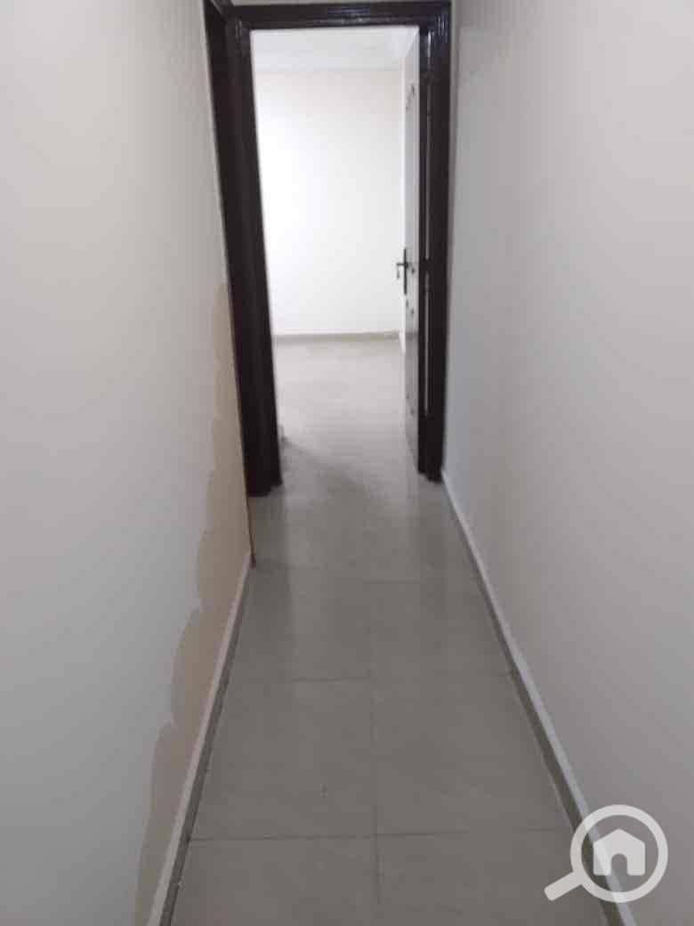 4 187506d6-6566-494e-809b-c6e3fb4d5cb2. jpg