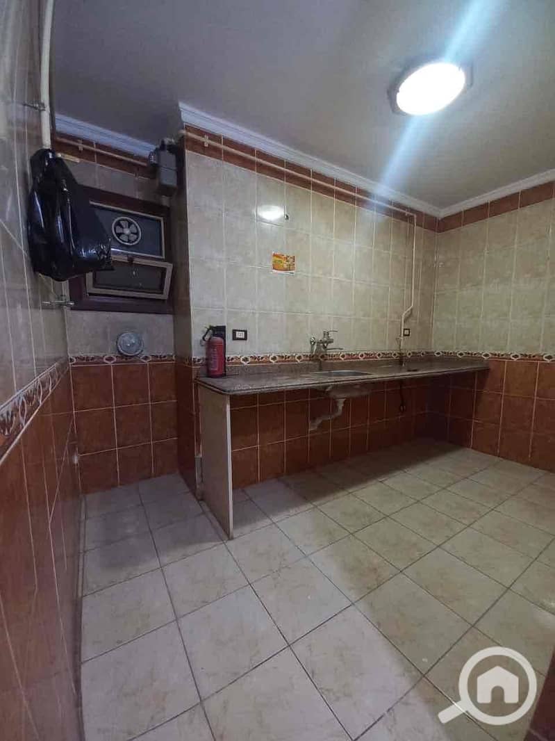 5 d02b6a9f-24b1-4618-a7e6-eebe30dc270d. jpg