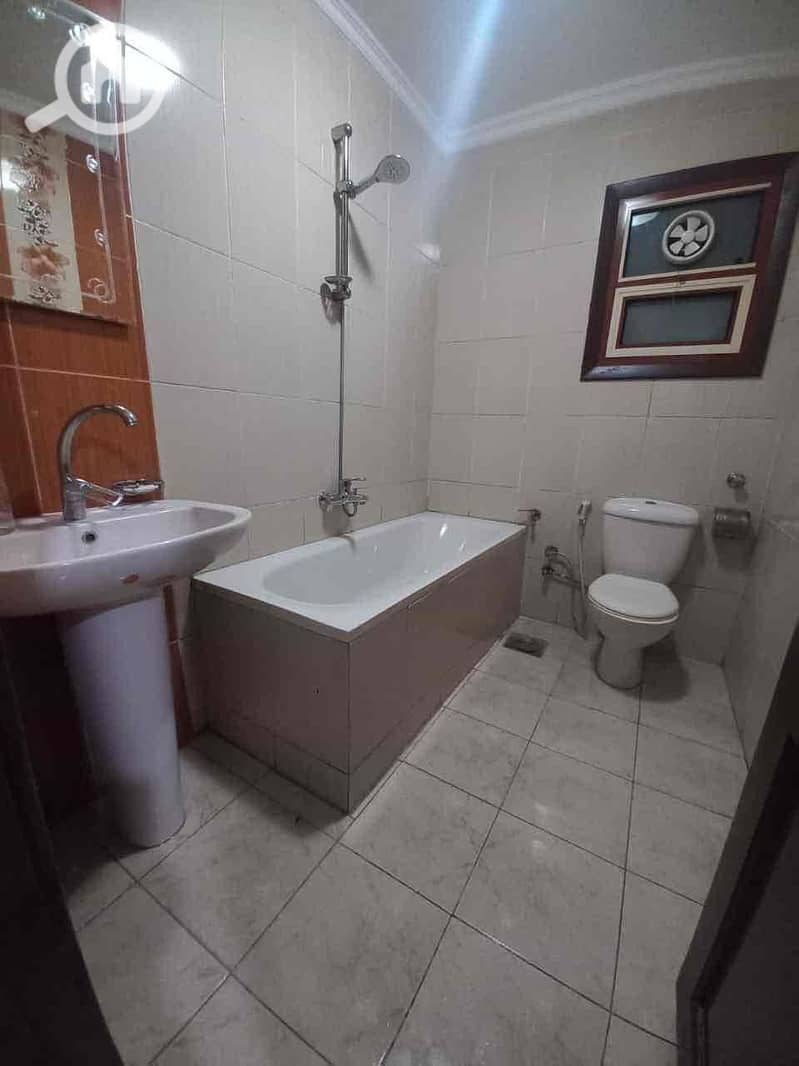 8 4314d3ec-cf4f-4fe8-a799-040e0d79e917. jpg