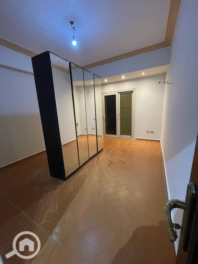 8 97fa73ba-01d6-4e61-80c0-27025b571493. jpeg