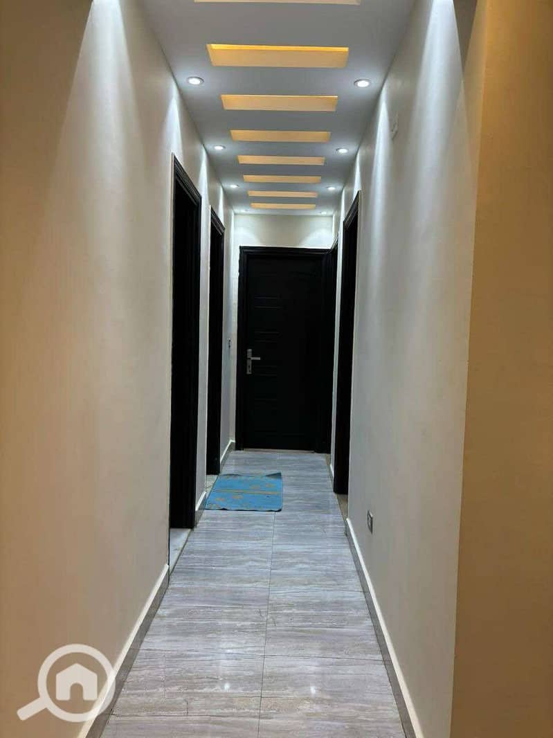 11 0e2d25d7-e8ae-4979-adfc-314a3f21eb0d. jpeg