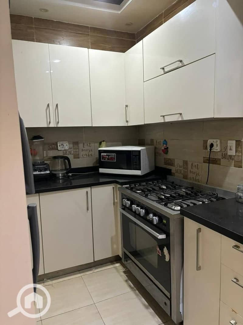 12 663cf789-af6d-486e-a6bf-fe59b49fae38. jpeg