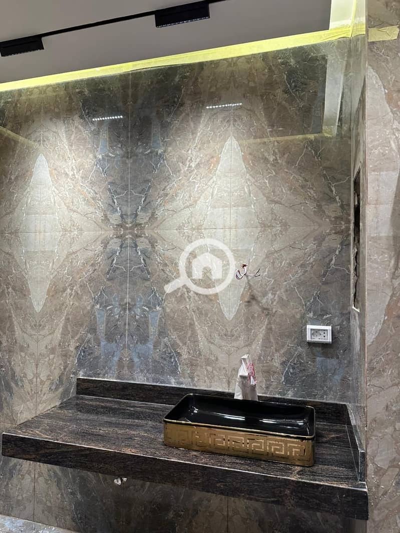 3 fab97787-1b3e-4c4c-99b4-f1027b7089b8. jpeg