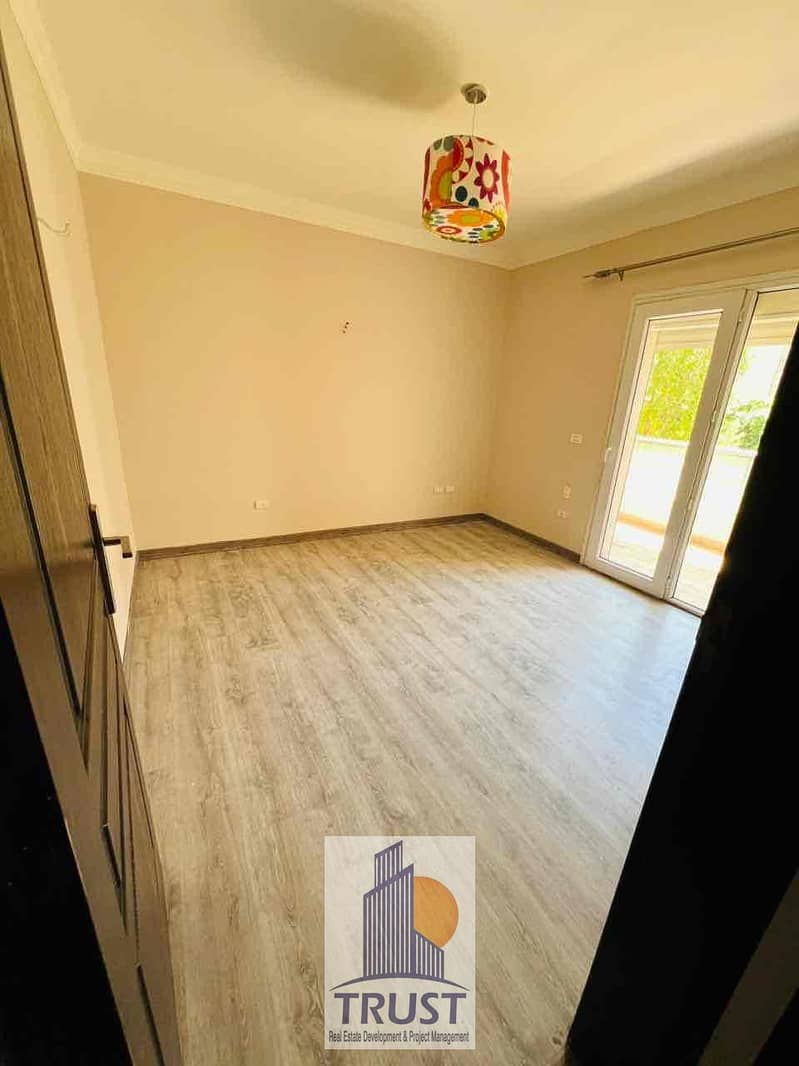 7 139a1e53-3413-4680-bd00-19018c9bfbf8. jpg