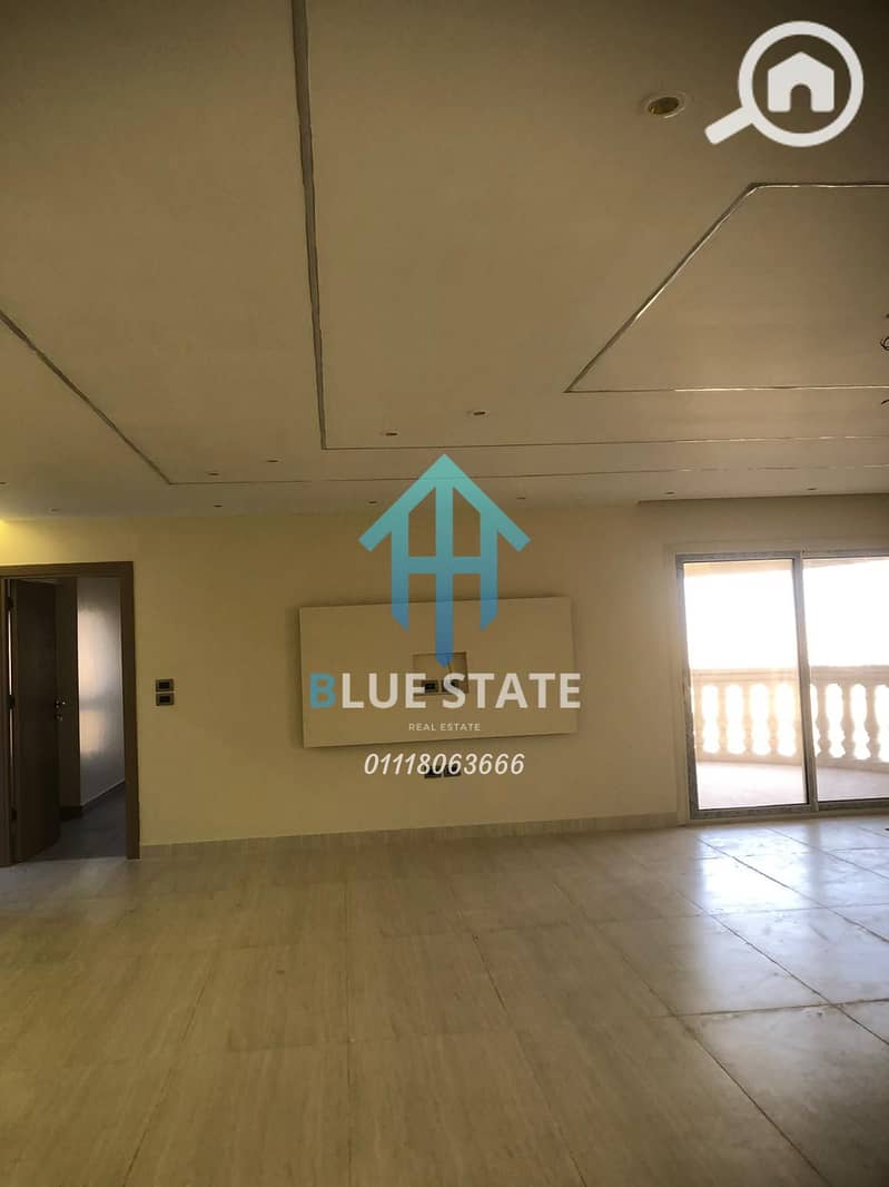 2 01118063666 (64). png