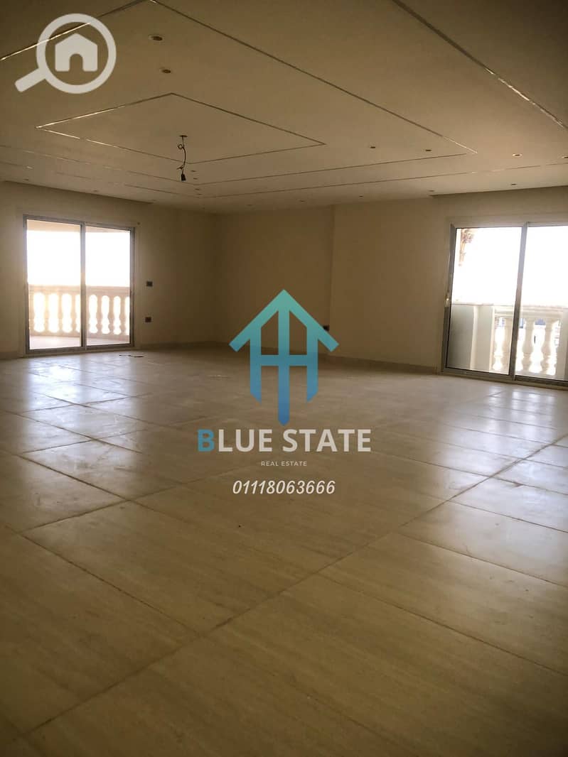 3 01118063666 (63). png