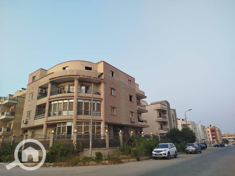 3 2d121efd-adc6-4191-a1f2-3c7d1af8718b. jpeg