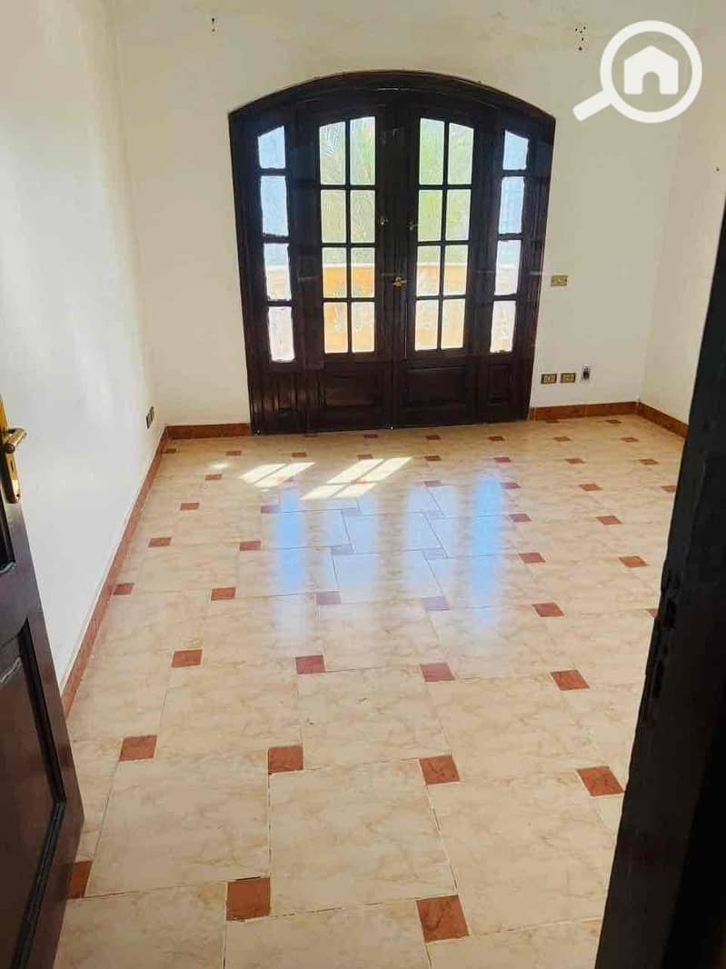 3 a486d984-b816-4656-9f2a-e42e4eeaae71. jpg