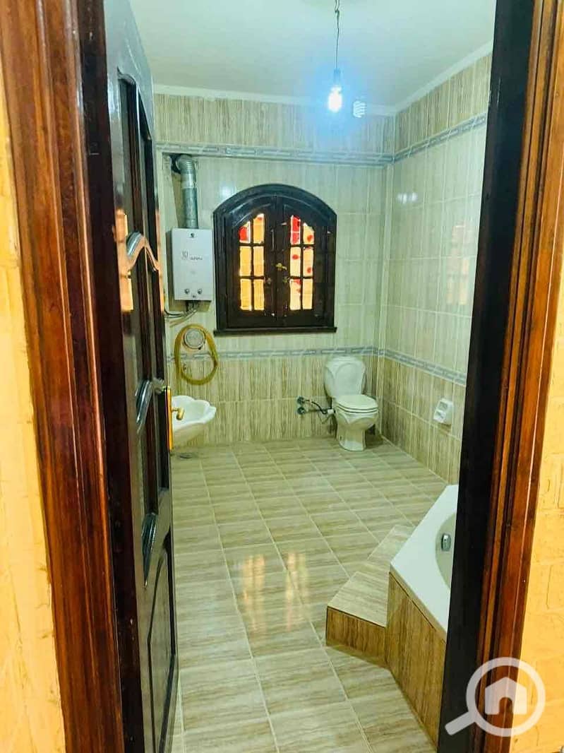 6 b6997e01-ba2e-43c7-9542-936684abefaa. jpg