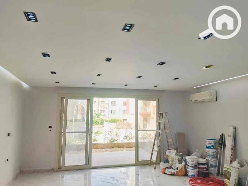 7 f0fb549f-1f3e-49b1-a84a-2f7fb44dd30b. jpg