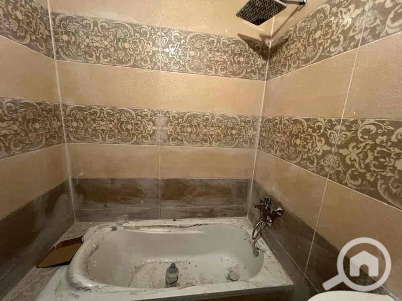 17 69f27505-c630-433e-9456-f428c39faf0a. jpg