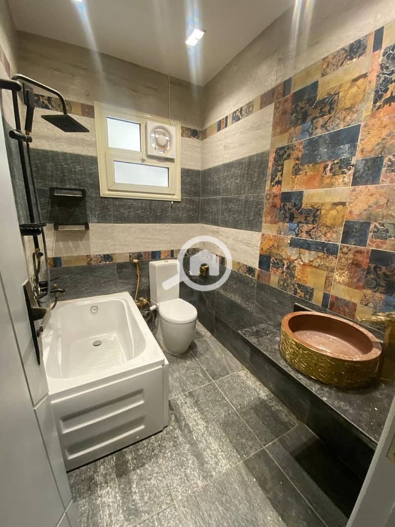 5 IMG-20251108-WA0284. jpg