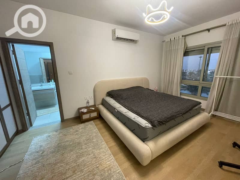 4 WhatsApp Image 2025-11-12 at 15.17. 37. jpeg