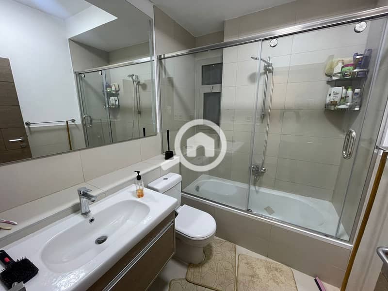 7 WhatsApp Image 2025-11-12 at 15.07. 24. jpeg