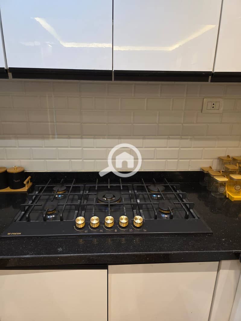 7 WhatsApp Image 2025-11-11 at 14.10. 00 (3). jpeg