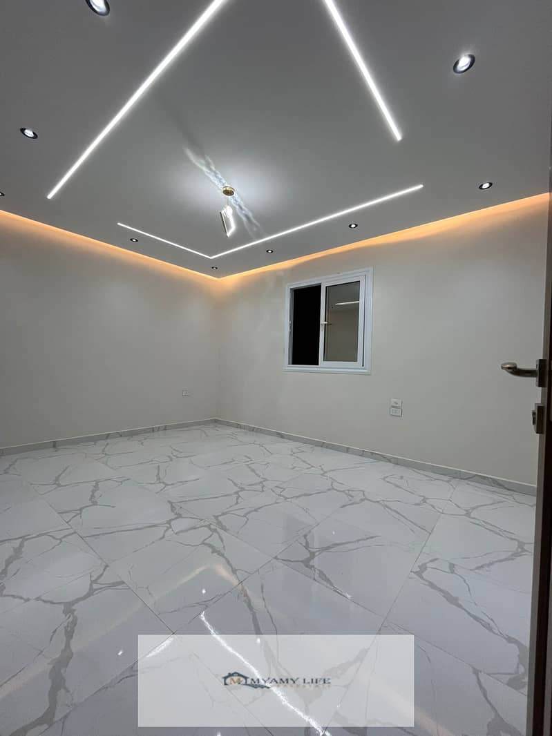 10 WhatsApp Image 2025-11-16 at 4.27. 39 PM (4). jpeg