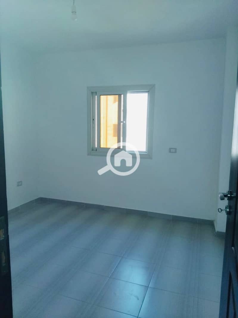 4 WhatsApp Image 2025-11-18 at 10.22. 23 AM. jpeg