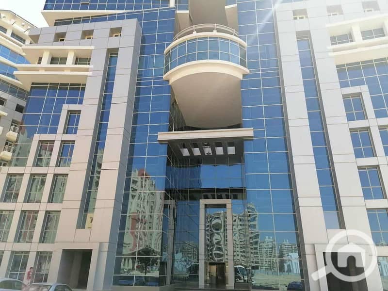 2 27d5f13f-1292-489c-b0a8-4c96cf7cd0fd. jpg