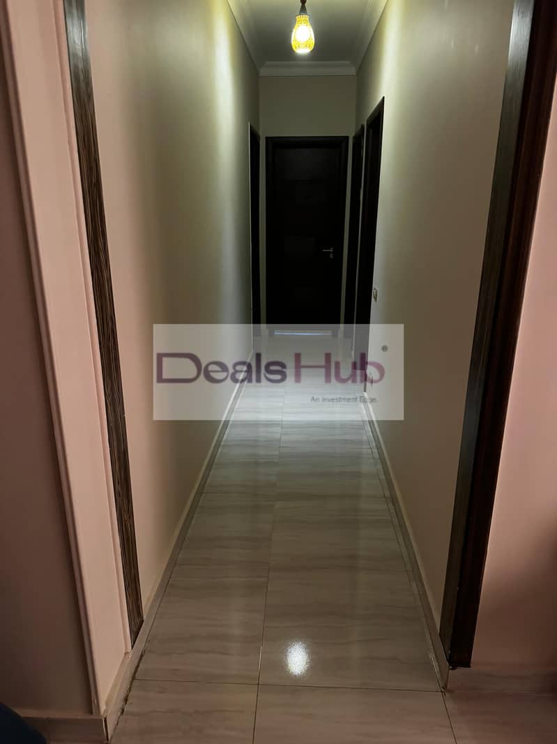 9 f8204f17-1c01-4fc5-8352-ba1b138cfafc. jpg