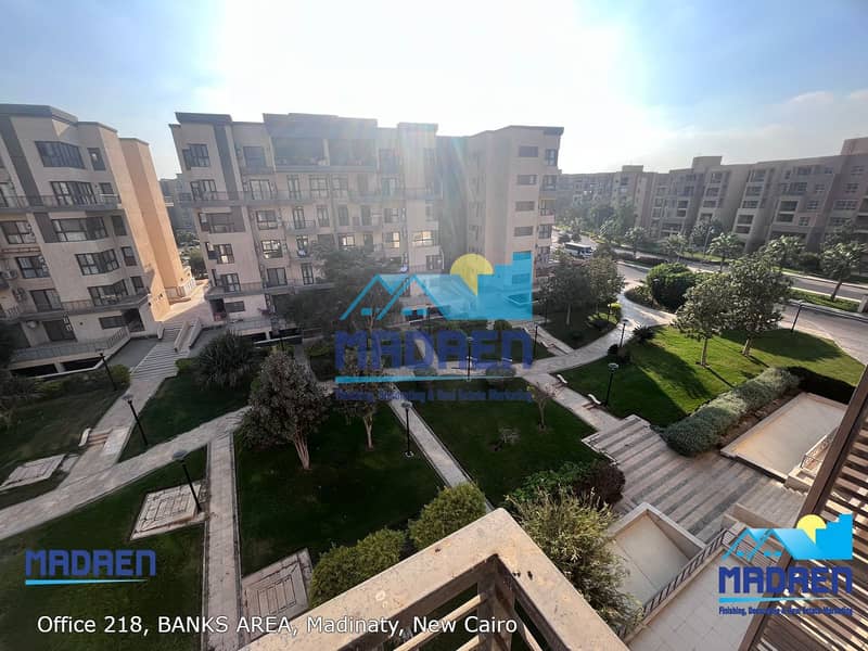 4 840c1aa8-5326-466c-a082-54b02a1663f6. jpg