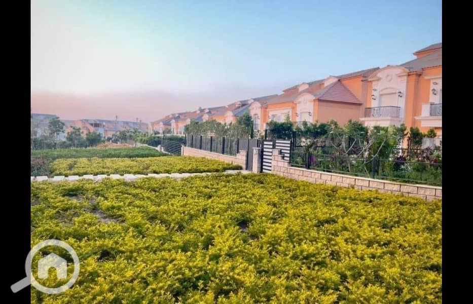 6 492681887_122165694242363531_7913519482549457958_n. jpg