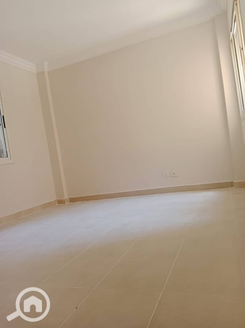 5 7fbce2f2-a5e1-4911-8ecb-b5f8cda42e64. jpeg