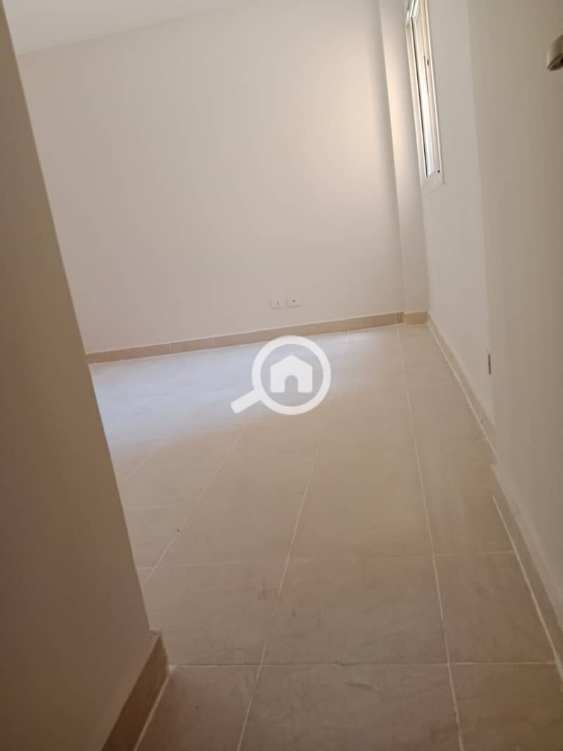 7 1029b73b-ffba-4cf1-a4cf-1bf6d6235a59. jpeg