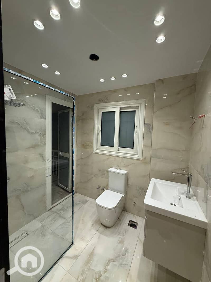 10 585891216_1554847072259269_2080842115394461078_n. jpg