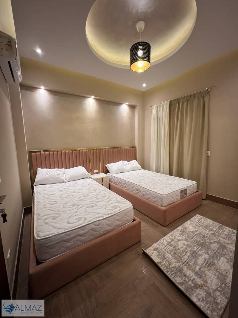 4 WhatsApp Image 2025-09-18 at 5.25. 00 PM (2). jpeg